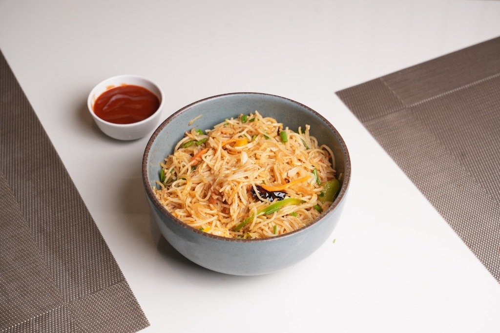 Veg Chilli Garlic Noodles
